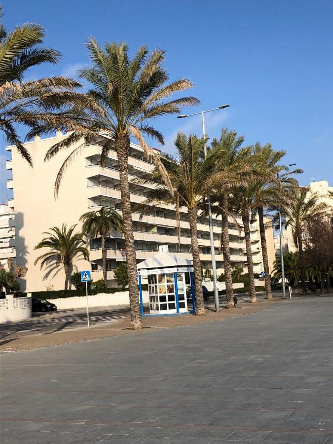 Appartement Face à La Mer à Calafell Extérieur photo