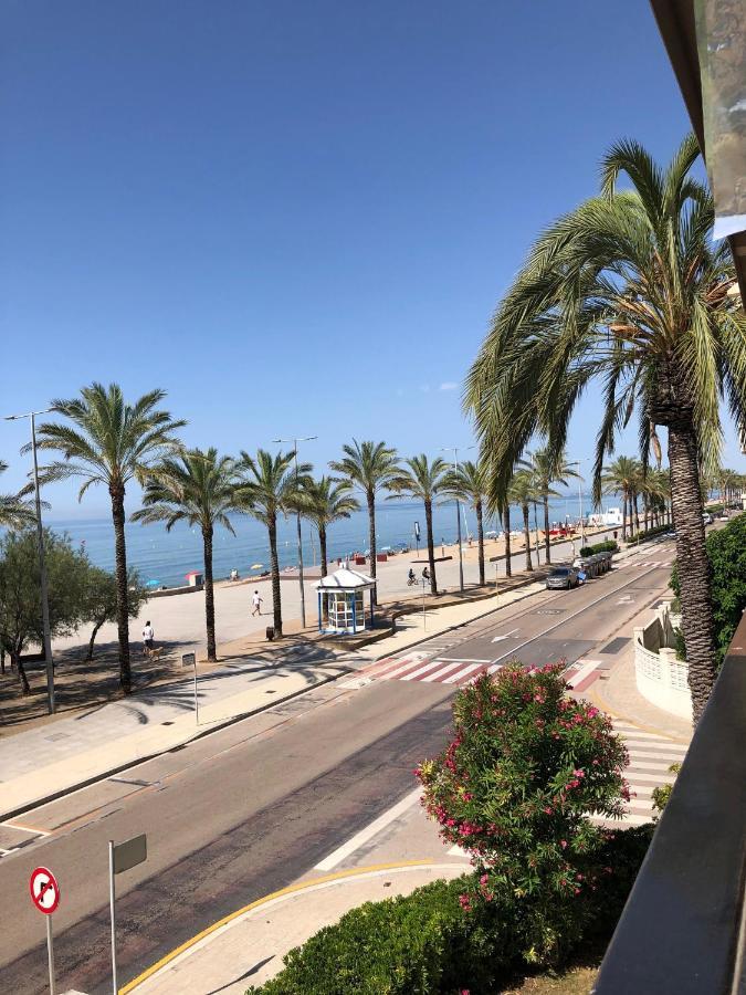 Appartement Face à La Mer à Calafell Extérieur photo